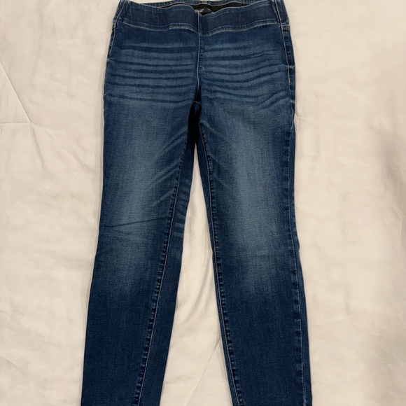 Vera Wang Denim - Vera Wang Dark Blue Skinny Jeans